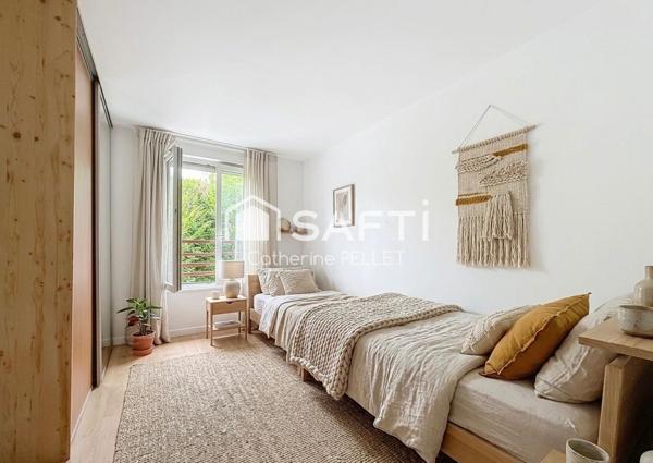 80 m² - 3 chambres - Plein Sud - Centre-ville