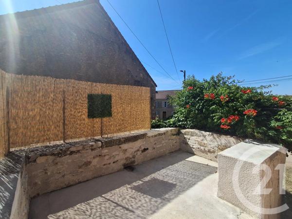 Maison à vendre  4 pièces - 64,70 m 2   CHEVROCHES  - 58
