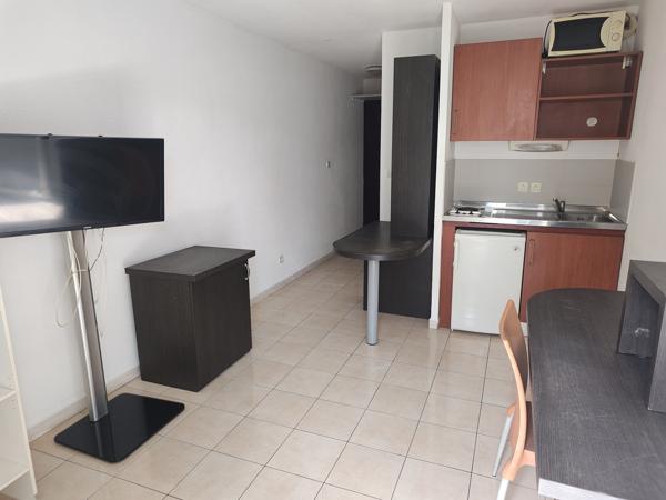 Appartement
                                                                                                                                                                                                                                                                                                                        1 pièce(s)                                                                                                                                                                                                                                                                                                                              18  m²