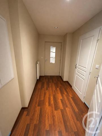 Appartement F3 à vendre  3 pièces - 65 m 2   GRAND COMBE CHATELEU  - 25