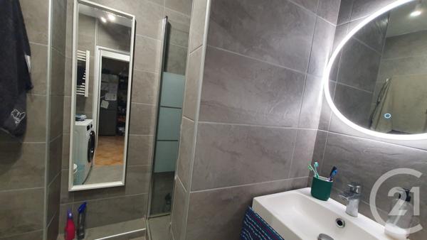 Appartement F1 Bis à vendre  2 pièces - 34,43 m2 LA VALETTE DU VAR - 83