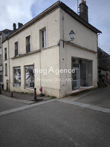 Immeuble à POUANCE, 49420 - 114m²