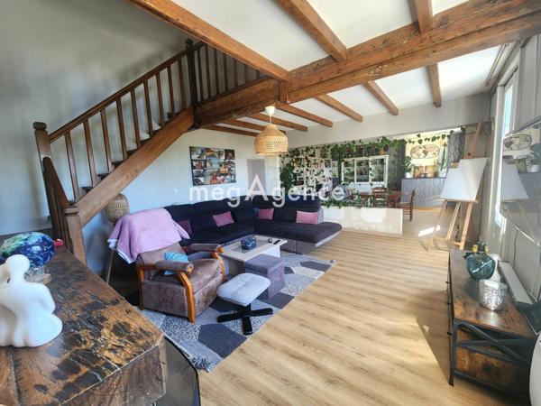 Maison à SAINT-ANDRE-DE-CUBZAC, 33240 - 8 pièces 196m²