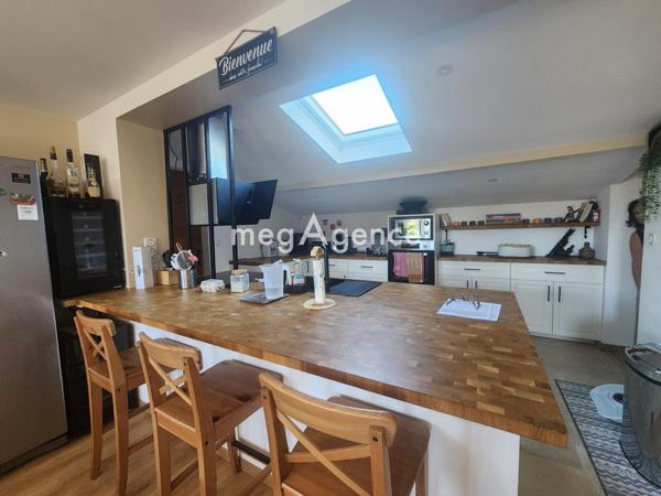 Maison à SAINT-ANDRE-DE-CUBZAC, 33240 - 8 pièces 196m²