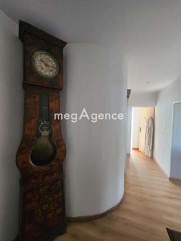 Maison à SAINT-ANDRE-DE-CUBZAC, 33240 - 8 pièces 196m²