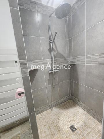 Maison à SAINT-ANDRE-DE-CUBZAC, 33240 - 8 pièces 196m²