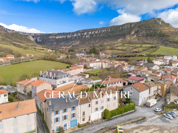 Maison de caractère dans un village connecté