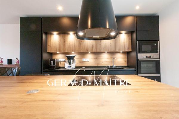 Maison de caractère dans un village connecté