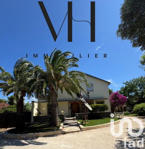 Maison à vendre 5 pièces 156 m² Hyères