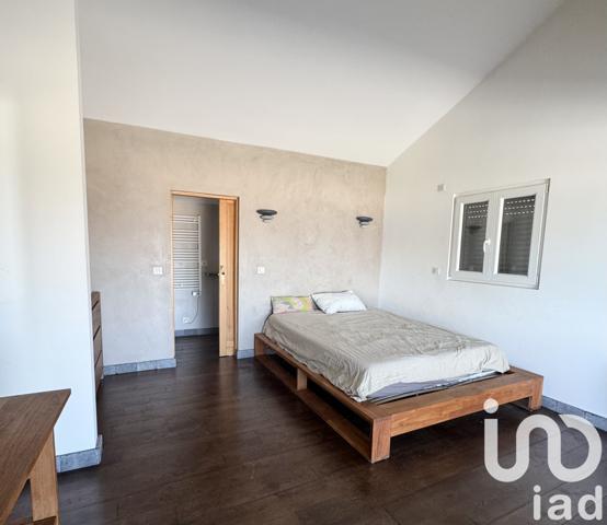 Maison à vendre 5 pièces 156 m² Hyères