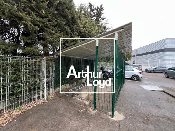 IMMEUBLE TERTIAIRE INDEPENDANT DE ERP ET PMR A LOUER - MONTPELLIER MILLENAIRE PARKING PRIVATIF
