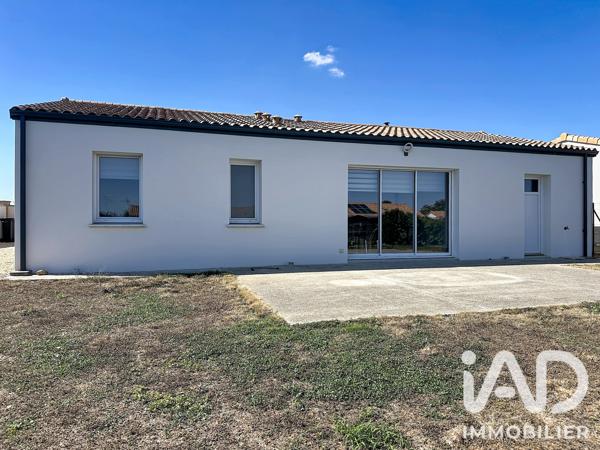Maison à vendre 5 pièces 80 m² Saint-Jean-de-Thouars