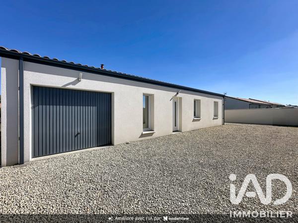 Maison à vendre 5 pièces 80 m² Saint-Jean-de-Thouars