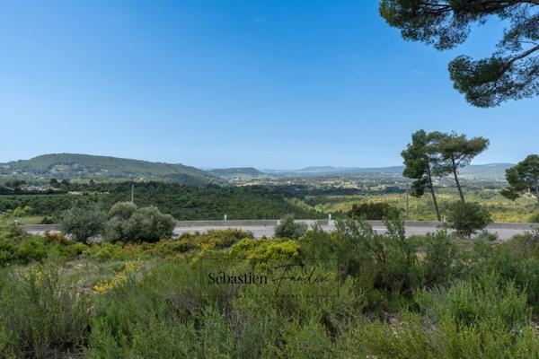 Terrain Agricole à vendre (83) - Vue panoramique - Accès facile - Alimentée par le canal de Provence
