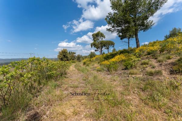 Terrain Agricole à vendre (83) - Vue panoramique - Accès facile - Alimentée par le canal de Provence