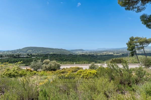 Terrain Agricole à vendre (83) - Vue panoramique - Accès facile - Alimentée par le canal de Provence