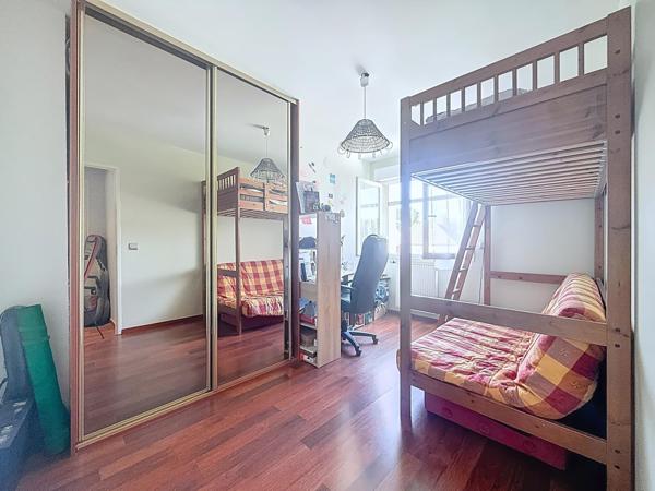 T5 Duplex 101 m² avec terrasse + Garage