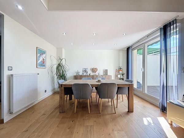 T5 Duplex 101 m² avec terrasse + Garage