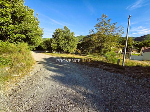 Mallemoisson (04510) EXCLUSIVITÉ ! Terrain constructible de 1380 m2 à Mallemoisson (04)