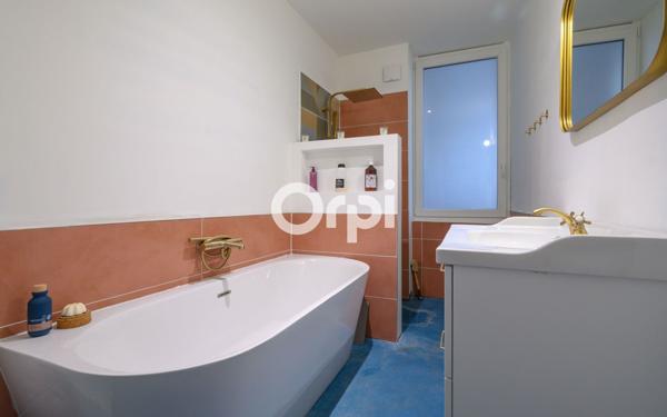 Maison à vendre    3 pièces •  Saint-Amand-les-Eaux