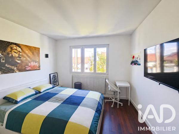 Location appartement 5 pièces 122 m² Chelles