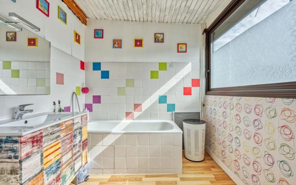 Maison à vendre    2 pièces •  Pessac