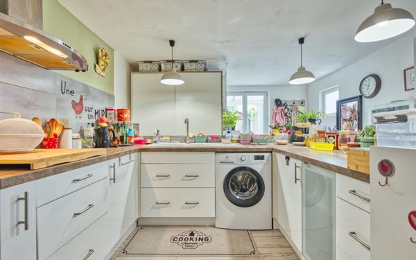 Maison à vendre    2 pièces •  Pessac