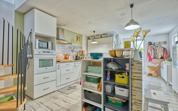 Maison à vendre    2 pièces •  Pessac