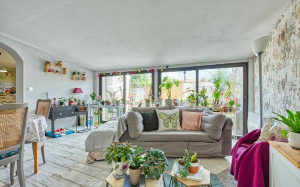 Maison à vendre    2 pièces •  Pessac