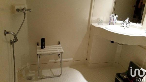 Hôtel-restaurant à vendre 1 750 m² Saint-Andiol