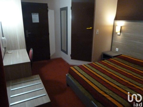 Hôtel-restaurant à vendre 1 750 m² Saint-Andiol