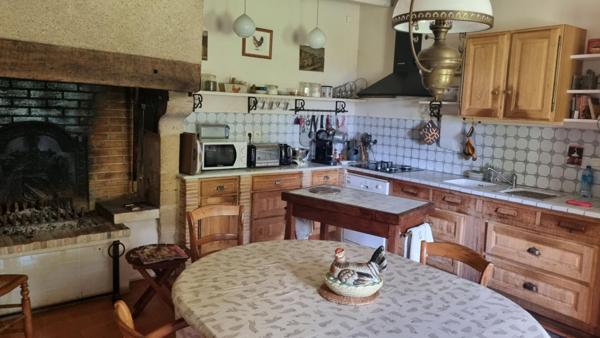 Longère Bazouges Cre Sur Loir 8 pièce(s) 171 m2