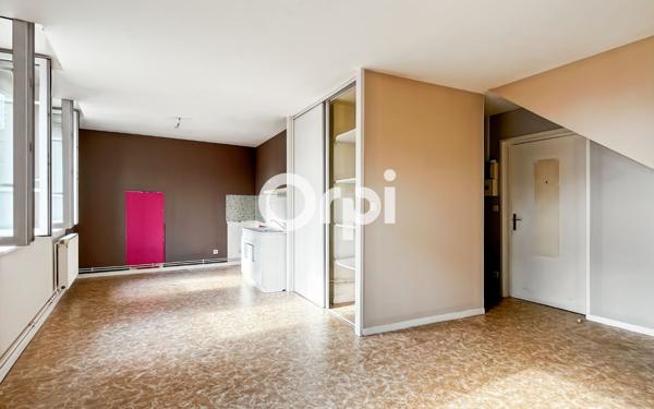 Appartement à vendre    2 pièces • 44,70 m2 Saint-Martin-en-Haut