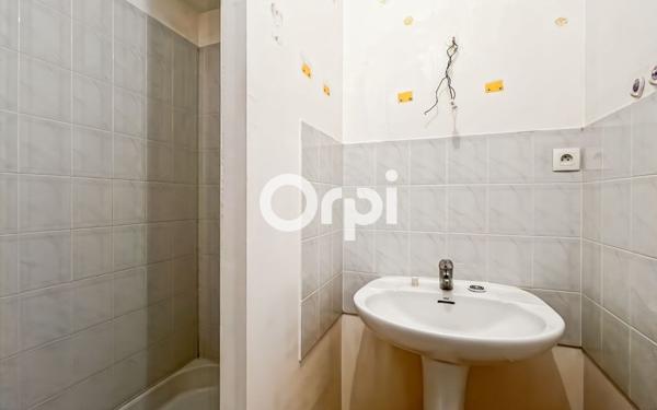 Appartement à vendre    2 pièces • 44,70 m2 Saint-Martin-en-Haut