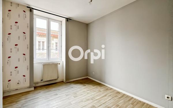 Appartement à vendre    2 pièces • 44,70 m2 Saint-Martin-en-Haut