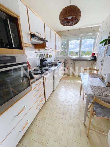 A vendre Appartement de 4 pièces de 81 m² à Plaisir