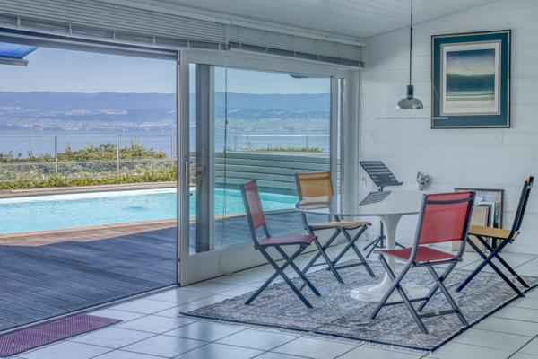 MAISON CONTEMPORAINE DE 163m2 + SOUS SOL 77m2 -TERRAIN 2000m2