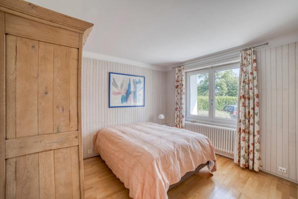 MAISON CONTEMPORAINE DE 163m2 + SOUS SOL 77m2 -TERRAIN 2000m2