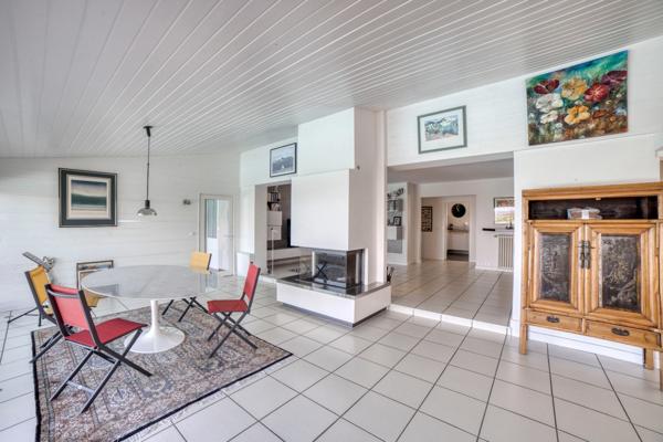 MAISON CONTEMPORAINE DE 163m2 + SOUS SOL 77m2 -TERRAIN 2000m2