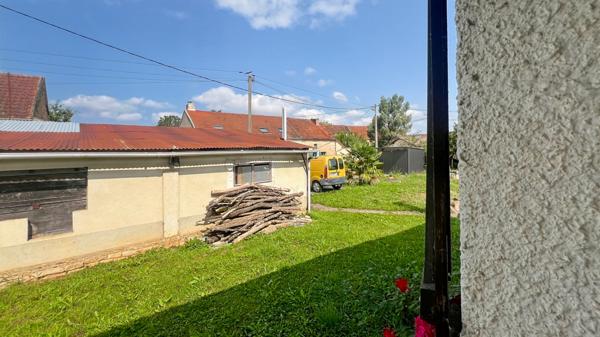 Angely (89440) Maison rénovée avec potentiel de suite parentale, grand terrain et sous-sol total – Rare sur le secteur