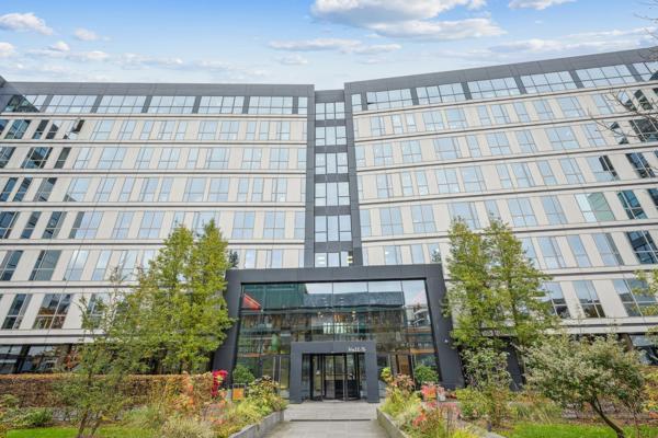 Bureaux à louer à Asnières-sur-Seine avec vue Seine et accès RER