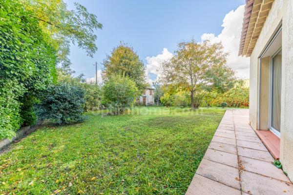 A vendre Propriété arborée et clôturée (04) avec 2 maisons individuelles