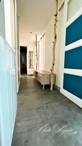 T3 rénové 56m² avec balcon Modane centre