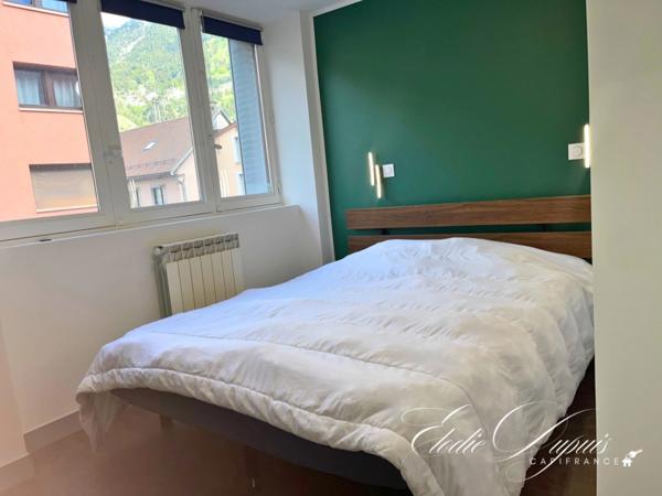 T3 rénové 56m² avec balcon Modane centre