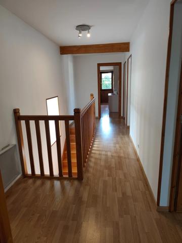 Maison à vendre 7 pièces HIERSAC (16)