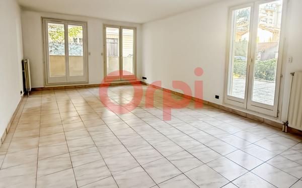 Appartement à louer    3 pièces • 70,52 m2 Lyon 8