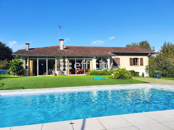 Maison 6 pièces - 250 m²