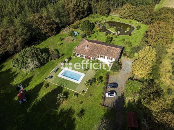 Maison 6 pièces - 250 m²