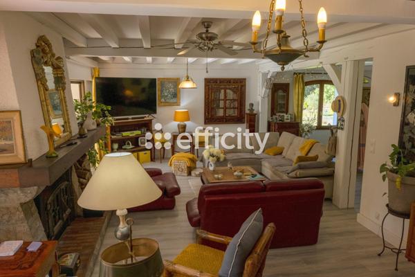 Maison 6 pièces - 250 m²