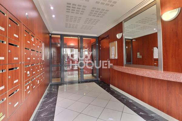 APPARTEMENT 3 PIECES + BALCON ET PARKING - AUBERVILLIERS METRO 4 CHEMINS